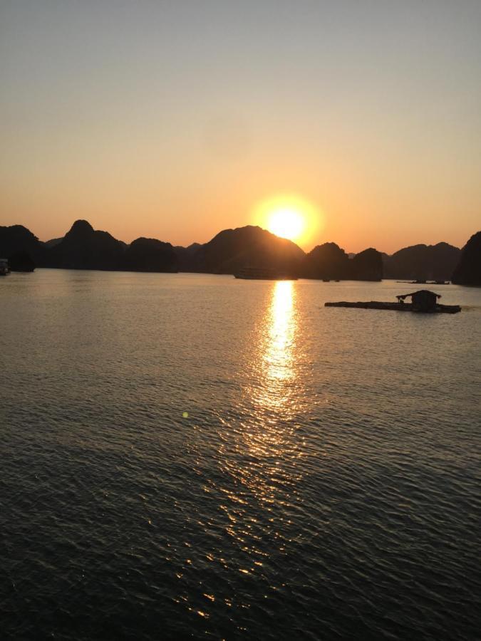 Dai Thuy Hotel Dong Khe Sau 外观 照片